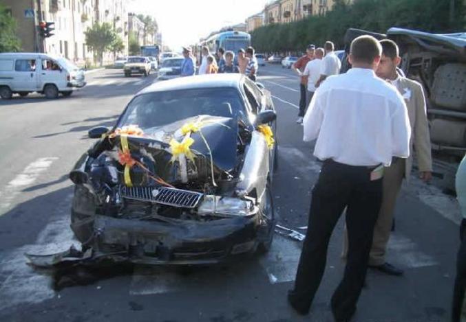 Un accident de voiture qui arrive la mauvais jour