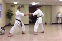 Au cours de karaté