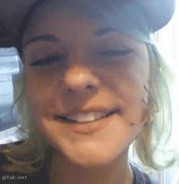 Dans une vie, on avale au moins 8 araignées en dormant...