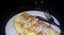 On ne mange jamais seul quand on a un chien