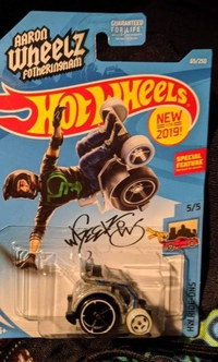 Fauteuil-roulant jouet