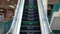 La distanciation physique appliquée à... un escalator. Bonne chance