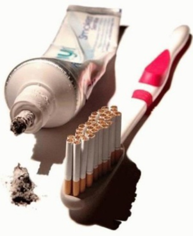 Une publicité anti-tabac centrée sur les problèmes dentaires.