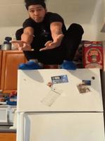 pourquoi Spiderman ne porte pas de crocs ?