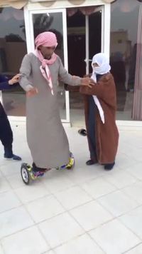 Brisons la glace et faisons-nous des z'amis!