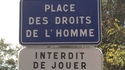 Dans un État liberticide