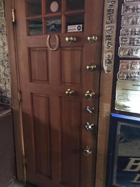 La porte d'un octopode ?