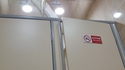 Kan tu vas aux toilettes.