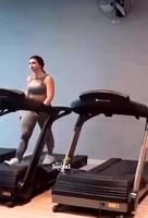 La fille : "Aaaah ouais !.......... mais non !"