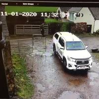 C'est digne de Benny Hill