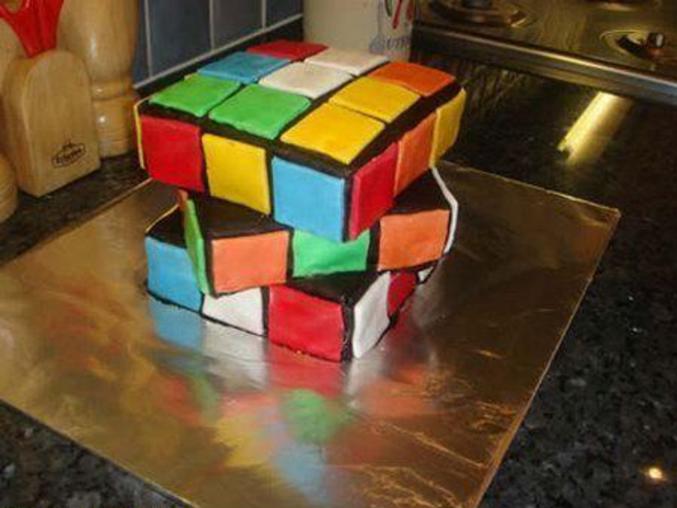 Un gateau en forme de Rubik's cube