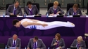 Pendant ce temps, à Baku, tout le monde planche.