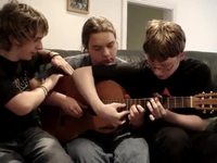 Trois hommes et une guitare