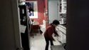 Danser en travaillant 