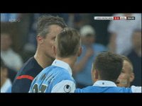 M'sieur l'arbitre, c'est inadmettable !