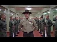 Peut-être que si Macron avait fait son service militaire...