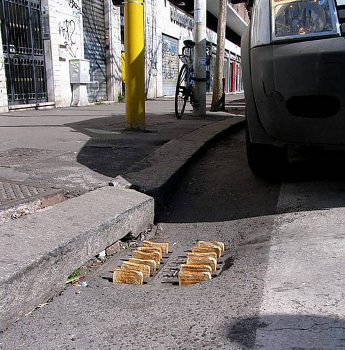 Une grille, ça sert bien à griller ?