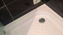 Dans la salle de bain