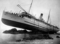 En Août 1910, le "Princess May" s'échoue dans l'île de Sentinel en Alaska