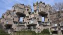 Cet ensemble d'habitations s'appelle "Habitat 67" et est situé à Montréal