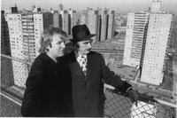 1970, monsieur Trump père initie son fils Donald aux tripatouillages immobiliers