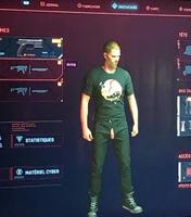 Cyberpunk 0012 cm ?
