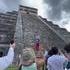 Ne pas monter sur une pyramide maya interdite au public.