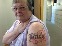 Grand-mère bitch
