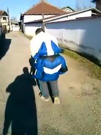 Éh, petit !
