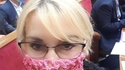 Une parlementaire Ukrainienne se fait son propre masque