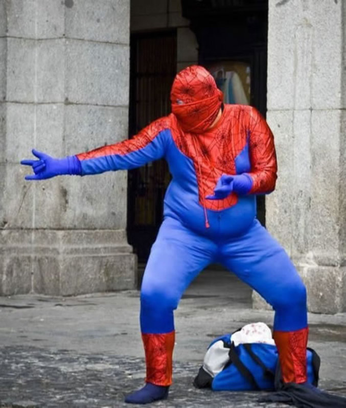 Un spiderman low-cost.