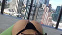Vends appartement avec vue sur la ville.