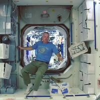 Du football dans l'espace