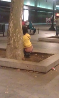 Chier en public