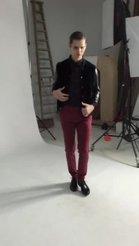Record : Il fait 26 poses en 30 secondes