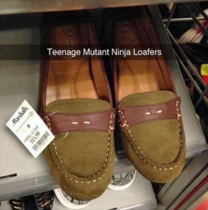 Des chaussures pour tortues ninja mutantes adolescentes.