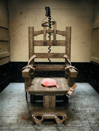 Une chaise rigolotte