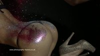 Fessée et paillettes