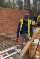 Peut-être Mike... Mais certainement Hammer !