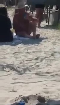 Une cabine de plage très.. spéciale