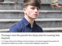 Un adolescent attaque ses parents en justice et demande 250'000$ pour l'avoir appelé Gaylord
