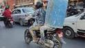 Le tube de l'été en Inde