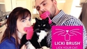 Léchez votre chat !