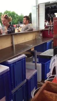 Cet homme a une astuce incroyable pour faire durer sa glace