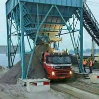 Y'en a un peu plus, je vous le met quand même #1