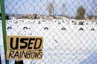 Décharge d'arcs-en-ciel usagés