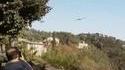 Canadair bien près des habitations