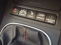 Des boutons sur ma nouvelle caisse...