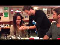 Tour de magie avec une serviette