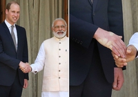 Poignée de main entre le Premier ministre Narendra Modi et le Prince William